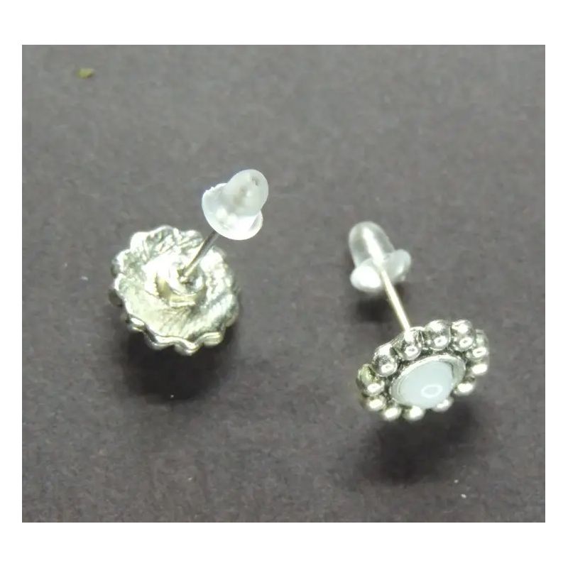 Сережки Liresmina Jewelry сережки-гудзики (пусети) Маргаритка біла thumbnail popup
