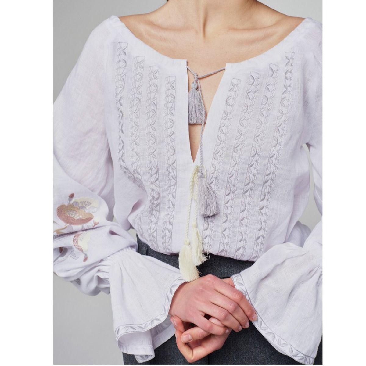 Вишиванка Ukrglamour, жіноча лляна вишита блуза, White 3, р.XS  (UKR-5233) - 32334 thumbnail popup