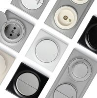 Вимикач OneKeyElectro, перехресний, одинарний, колір сірий(OKE200502С) thumbnail popup