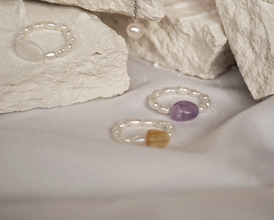 Каблучка 'Самоцвіт' з перлами та фіолетовим камінням, 16,5-17см. (810658) large popup