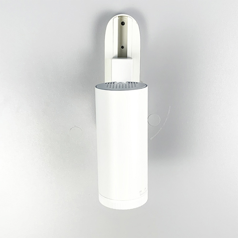 Трековий світильник з лінзою в білому кольорі large popup