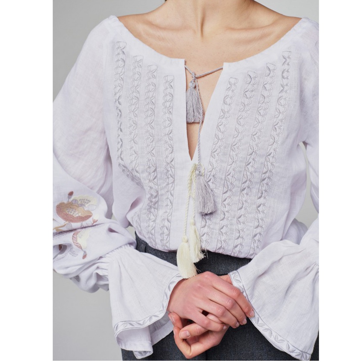 Вишиванка Ukrglamour, жіноча лляна вишита блуза, White 3, р.XS  (UKR-5233) - 32334 large popup